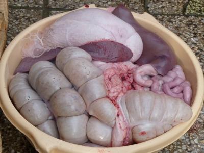 1 bộ lòng heo gồm những gì